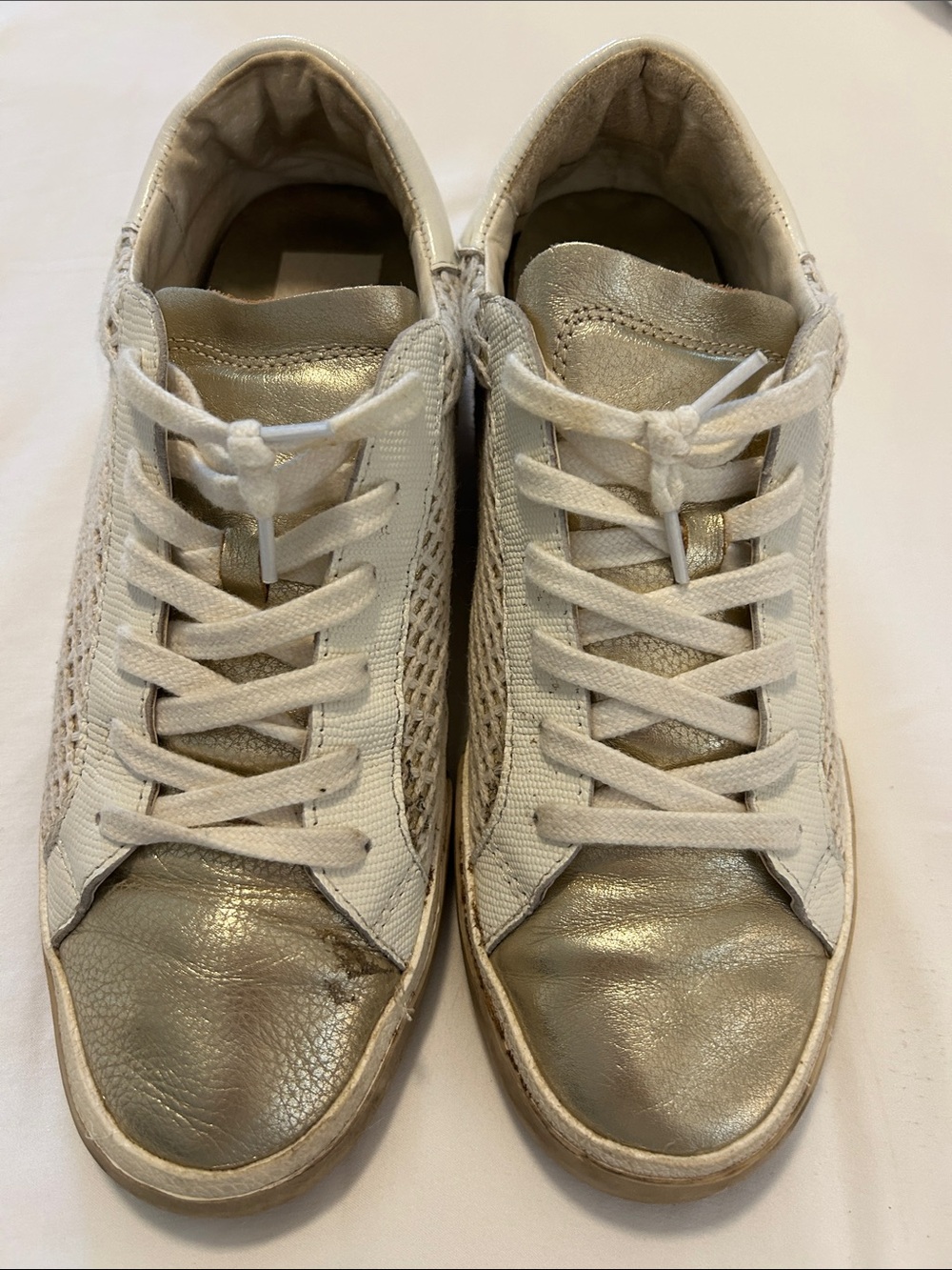 Dolce Vita Women’s Gold Metallic Casual Sneakers